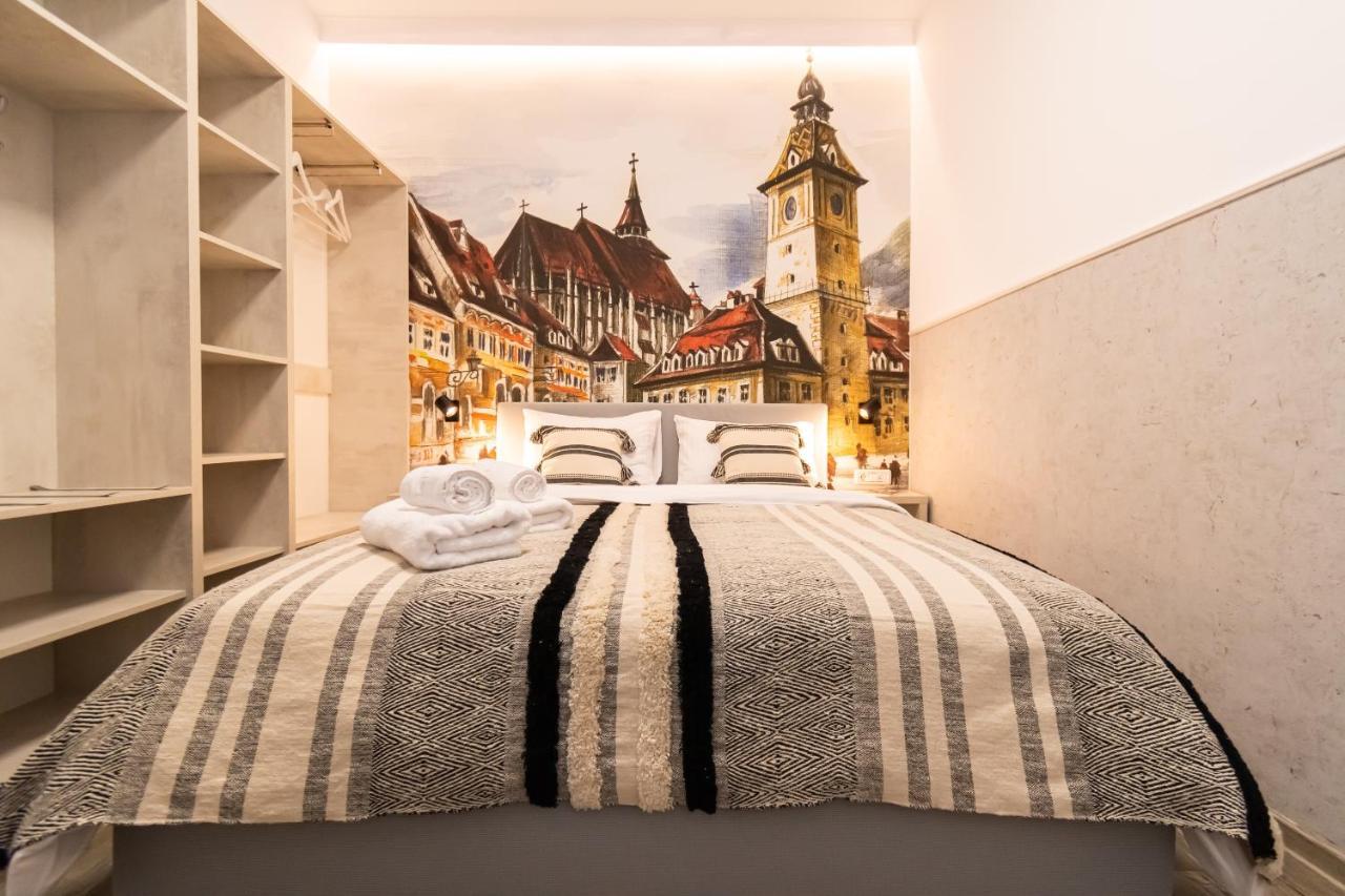 Okbrasov - Apartment & Studio In The Heart Of Old Town, Moments Away From The Black Church Extérieur photo