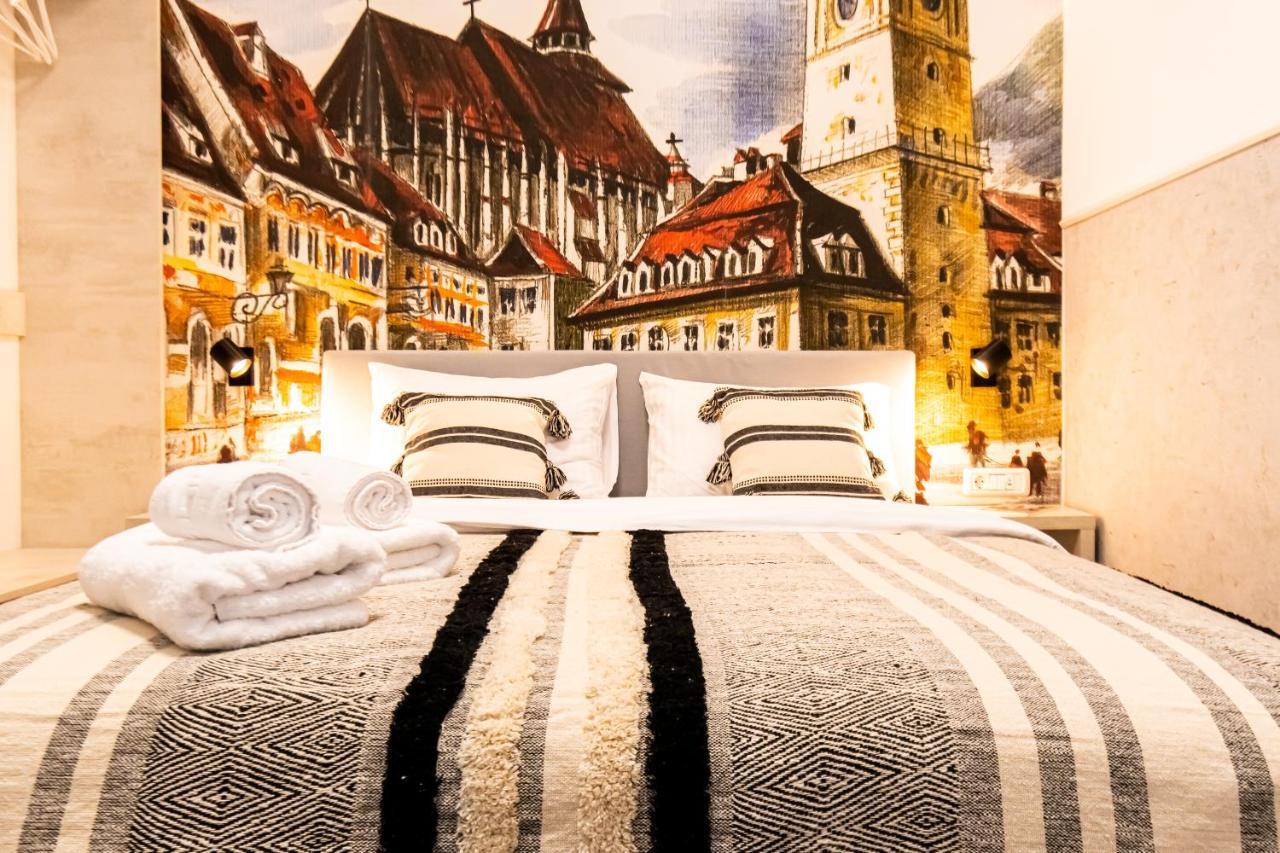 Okbrasov - Apartment & Studio In The Heart Of Old Town, Moments Away From The Black Church Extérieur photo