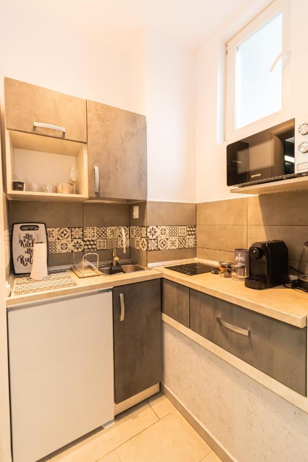 Okbrasov - Apartment & Studio In The Heart Of Old Town, Moments Away From The Black Church Extérieur photo
