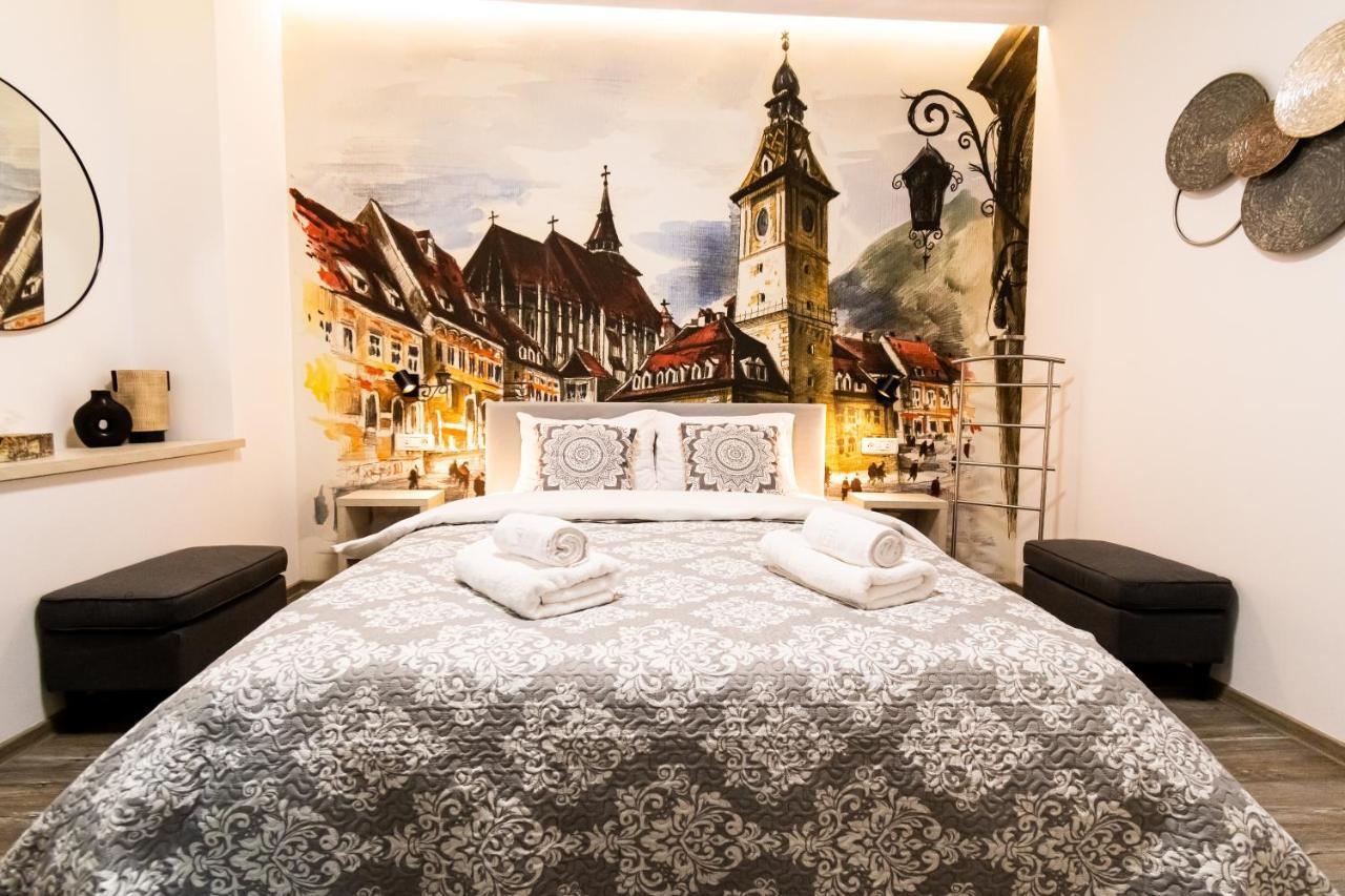 Okbrasov - Apartment & Studio In The Heart Of Old Town, Moments Away From The Black Church Extérieur photo