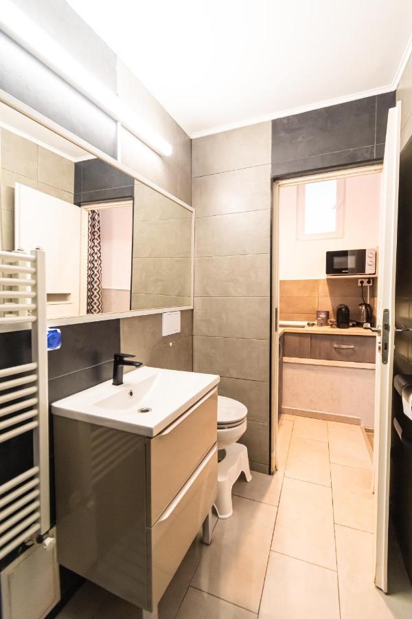 Okbrasov - Apartment & Studio In The Heart Of Old Town, Moments Away From The Black Church Extérieur photo