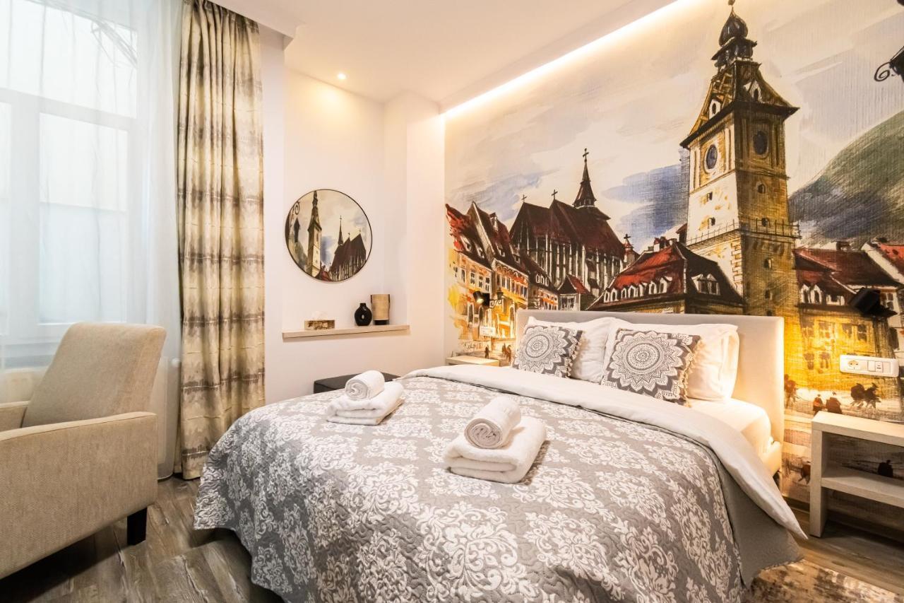 Okbrasov - Apartment & Studio In The Heart Of Old Town, Moments Away From The Black Church Extérieur photo